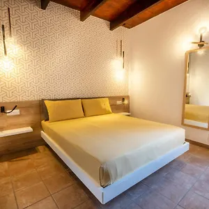 https://avenida-12.hotelsalgherosardinia.com